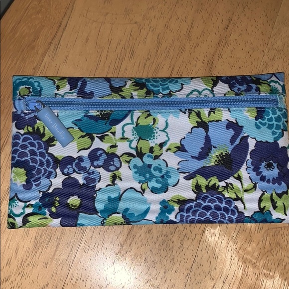 Vera Bradley cosmetic bag/ pencil case - Picture 1 of 4